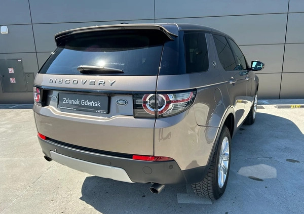 Land Rover Discovery Sport cena 89900 przebieg: 129500, rok produkcji 2016 z Kamieńsk małe 106